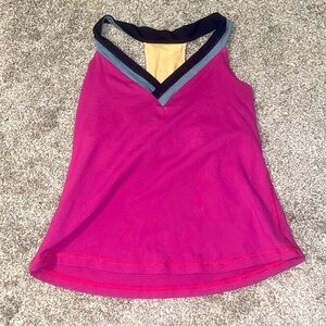Lululemon tank🍋